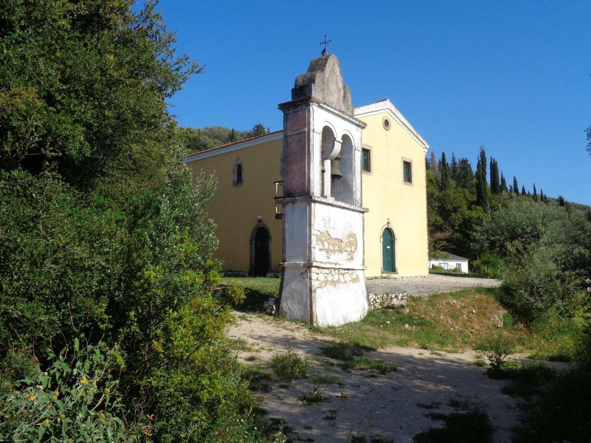 منزل الضيف Klimatia  في Harry'S Retreat المظهر الخارجي الصورة